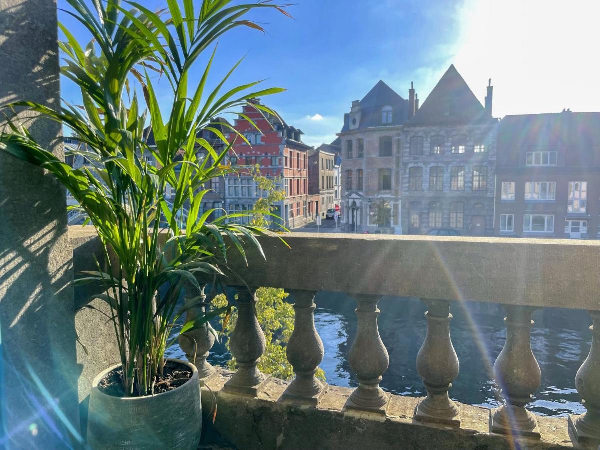 Appartement Spacieux & Calme Avec Vue Sur L'Escaut Турне Екстериор снимка