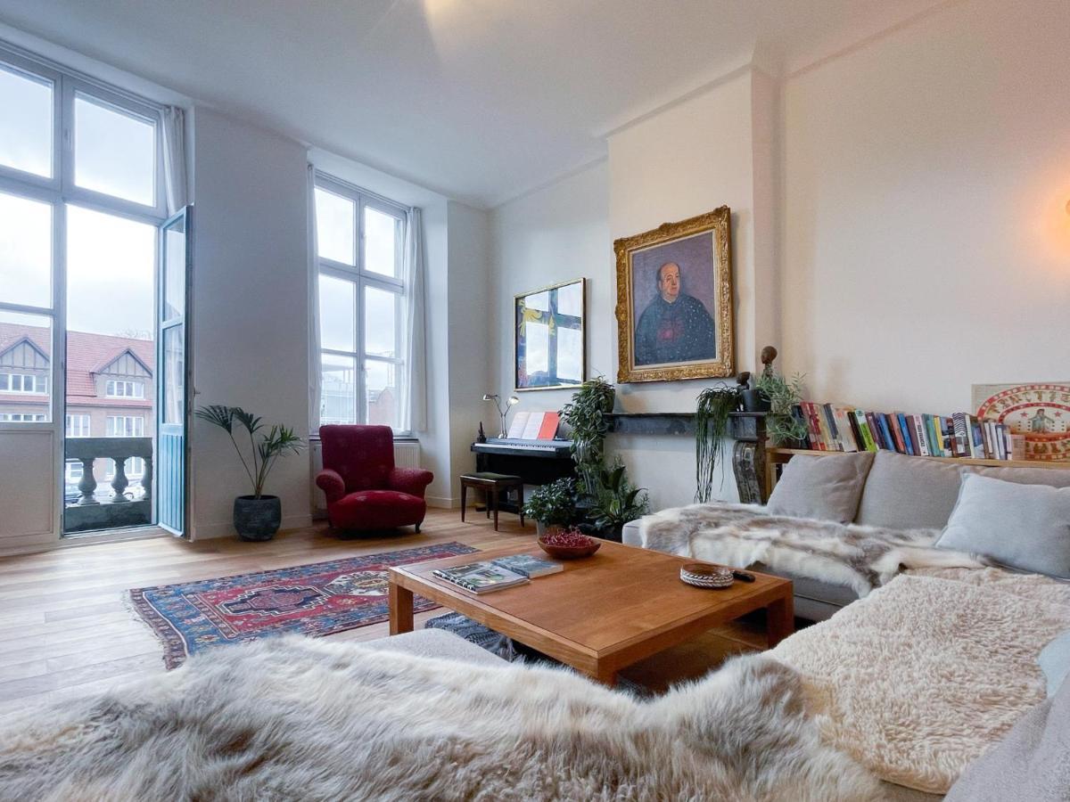 Appartement Spacieux & Calme Avec Vue Sur L'Escaut Турне Екстериор снимка
